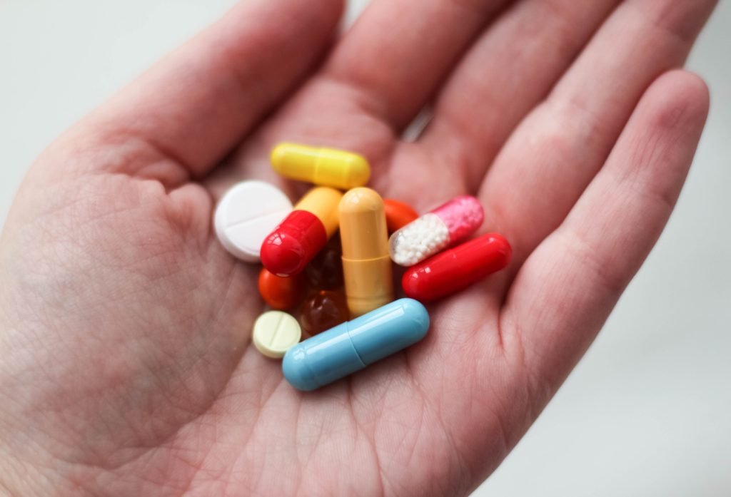 Pesquisa analisa os efeitos colaterais de vários antidepressivos